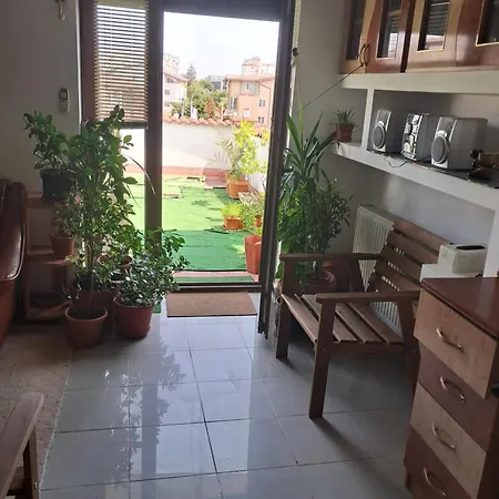 Apartment Penthouse 90mp 2 Bucharest