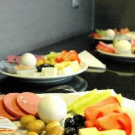 Penthouse 90mp 2 דירה בוקרשט